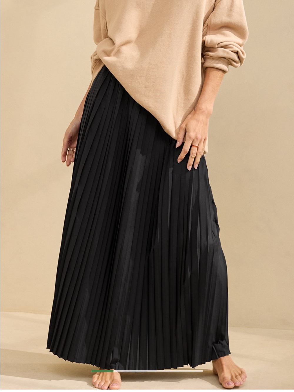 aerie Black Pleated Maxi Skirt